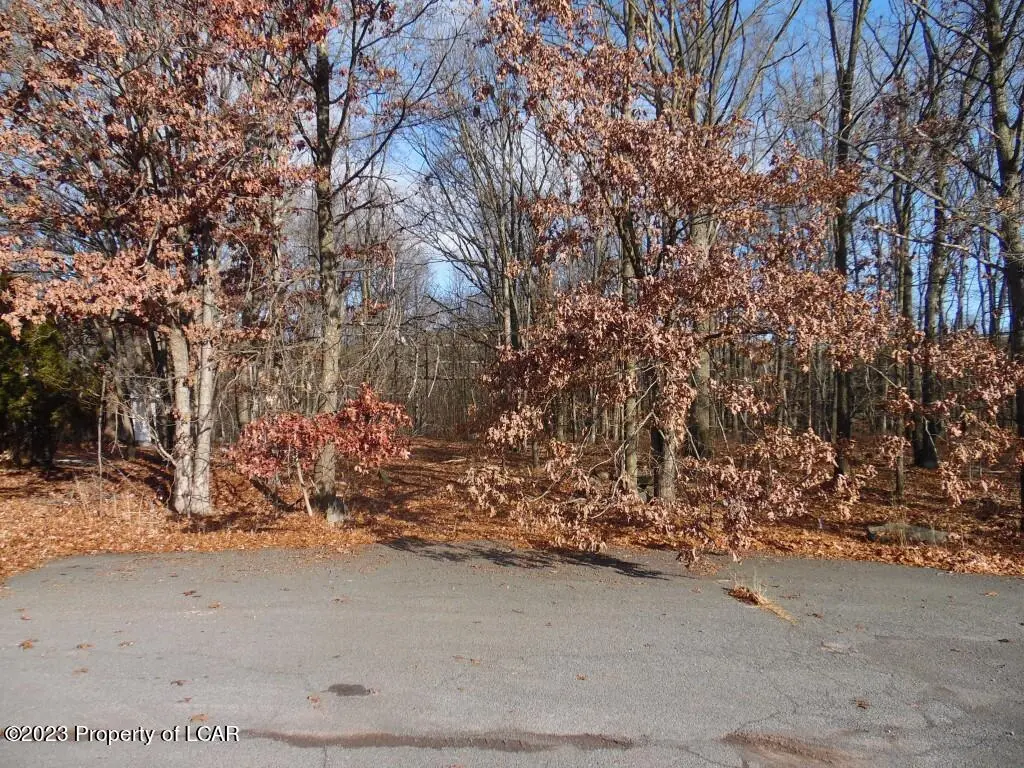 255 Oakmont Lane, Mountain Top in Mountain Top