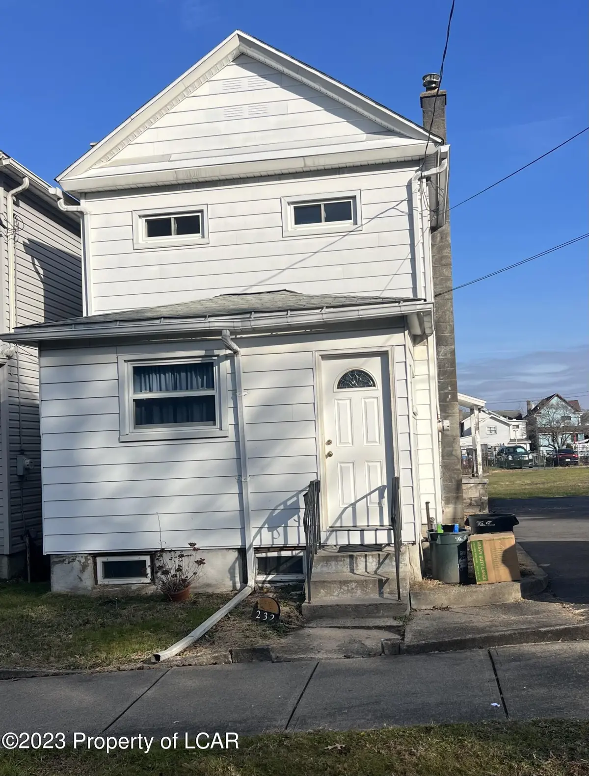 232 E Thomas Street, Wilkes-Barre in Wilkes-Barre