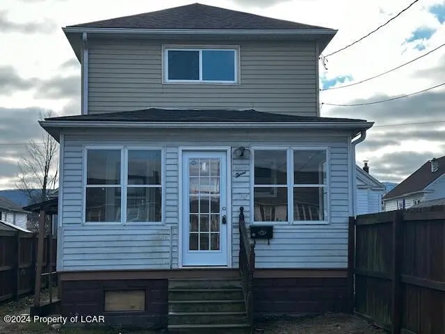 23 W Grand Street, Nanticoke in Nanticoke