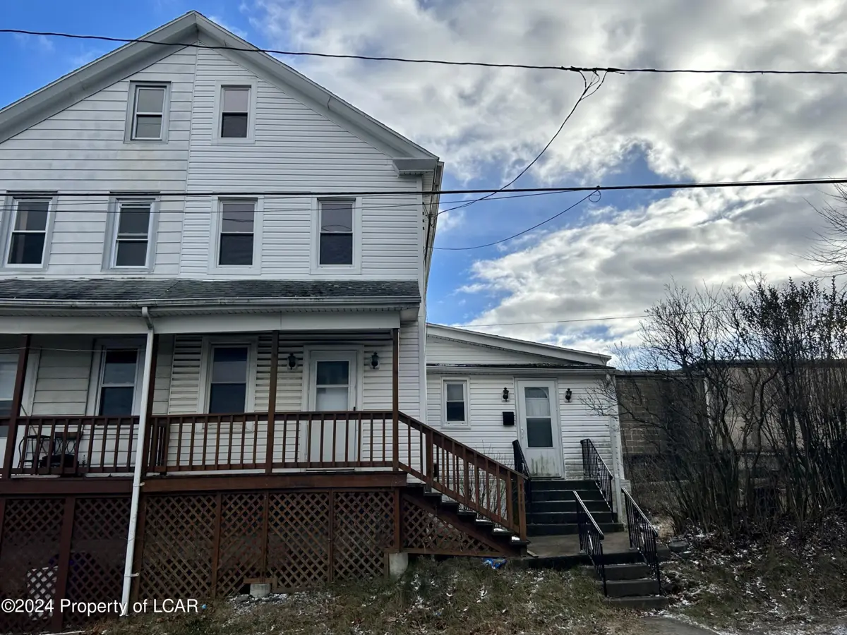 111 W 20th Street, Hazleton in Hazleton