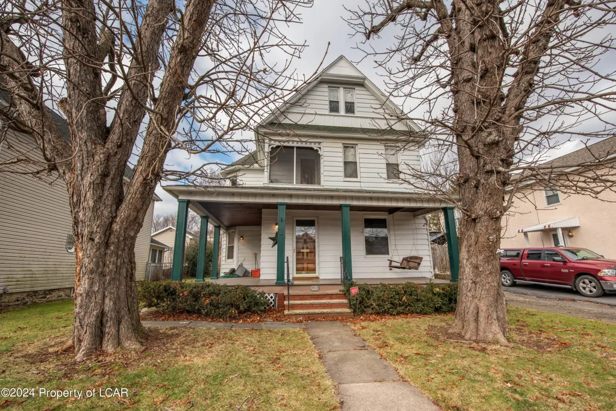 353 N Rebecca Avenue, Scranton in Scranton