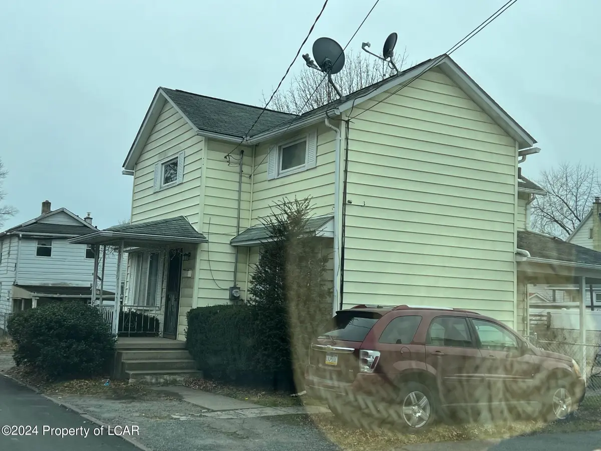 29 Griffith Lane, Wilkes-Barre in Wilkes-Barre