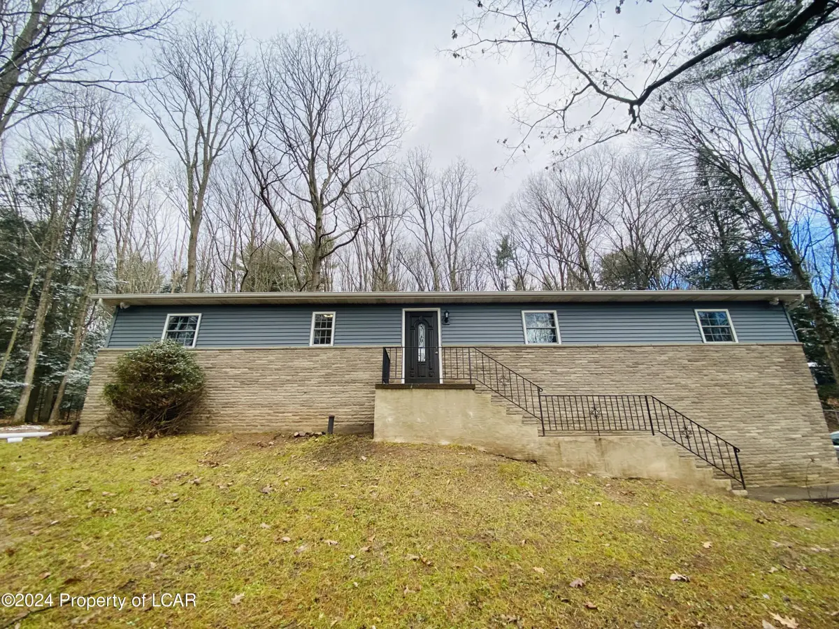 82 Klingers Road, Drums in Drums