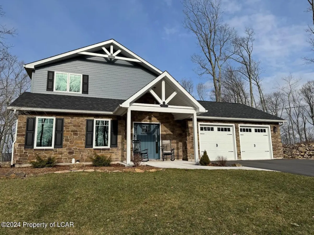 139 Dakota Drive, Hazleton in Hazleton
