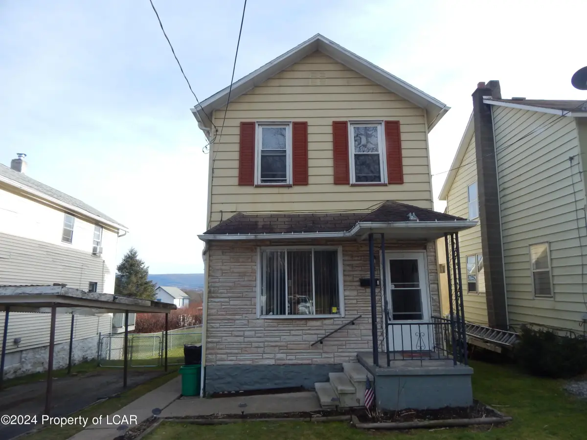 12 Barney Street, Larksville in Larksville