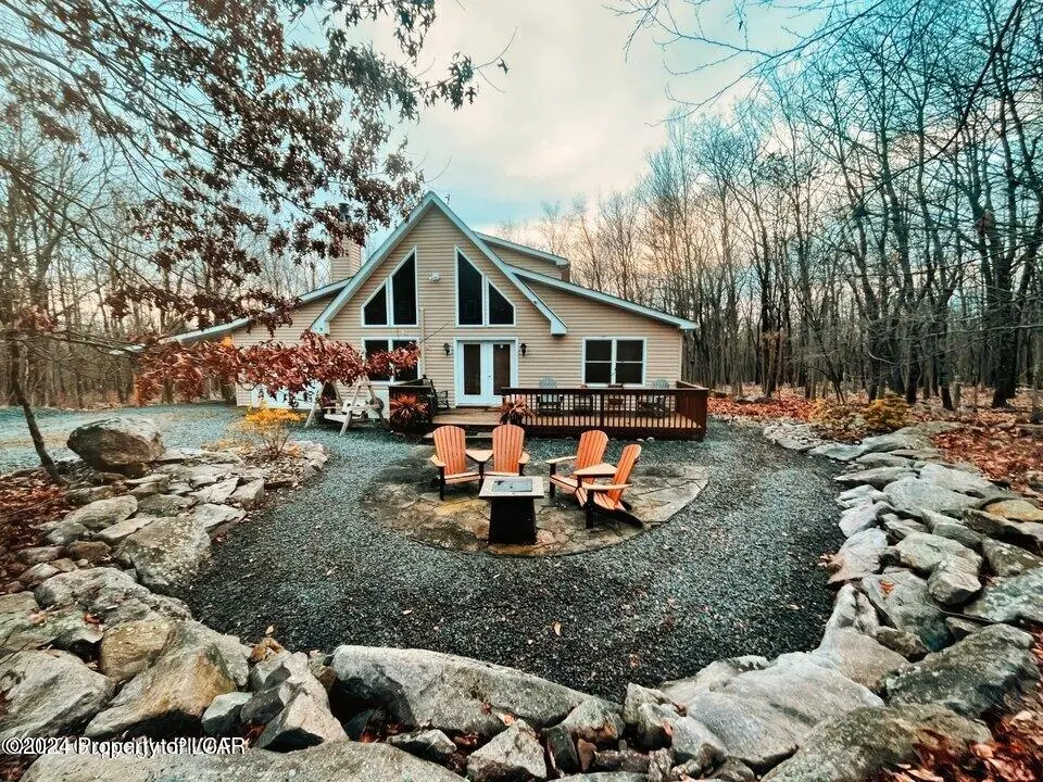 9 Maple Lane, Jim Thorpe in Jim Thorpe