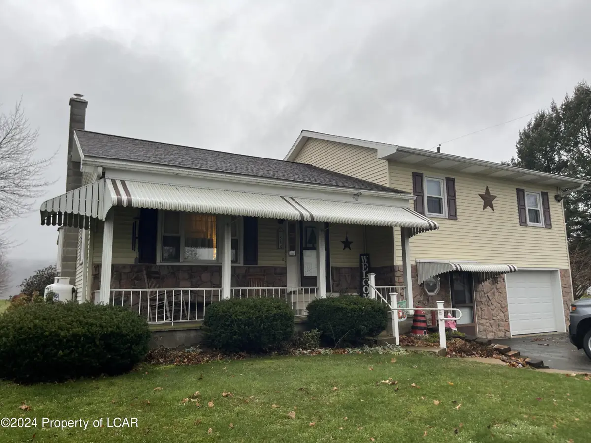 588 Zenith Road, Nescopeck in Nescopeck