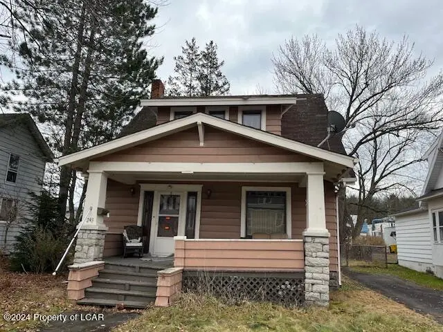 243 Main Street, Archbald in Archbald