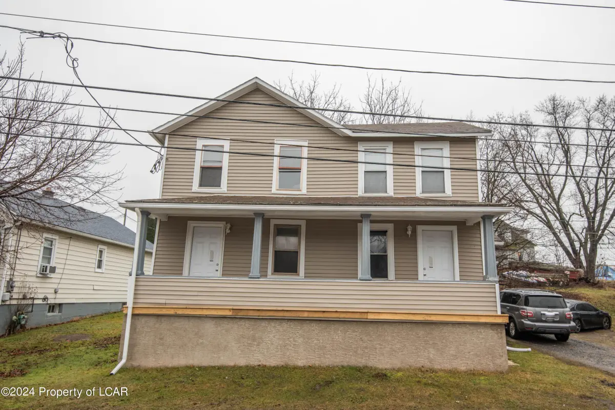 130-132 E Luzerne Avenue, Larksville in Larksville