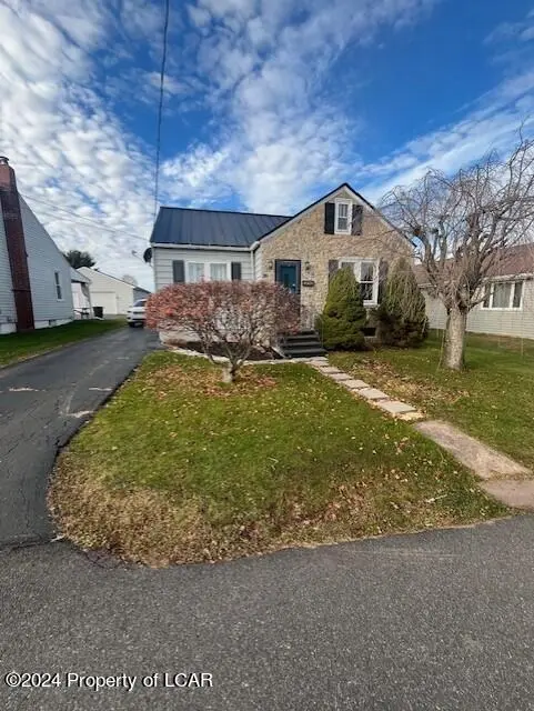 38 Jefferson Street, Weatherly in Weatherly