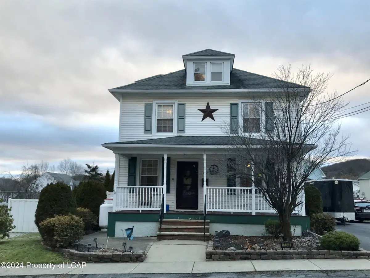 738 North Street, Luzerne in Luzerne