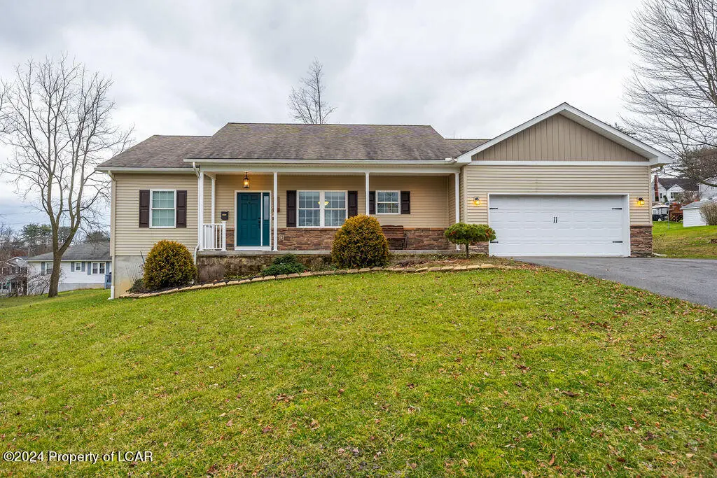 48 Garbutt Avenue, Dallas in Dallas
