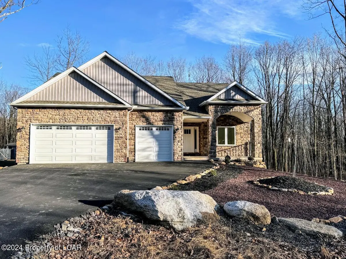 46 Pebble Beach Drive, Hazle Township in Hazle Township