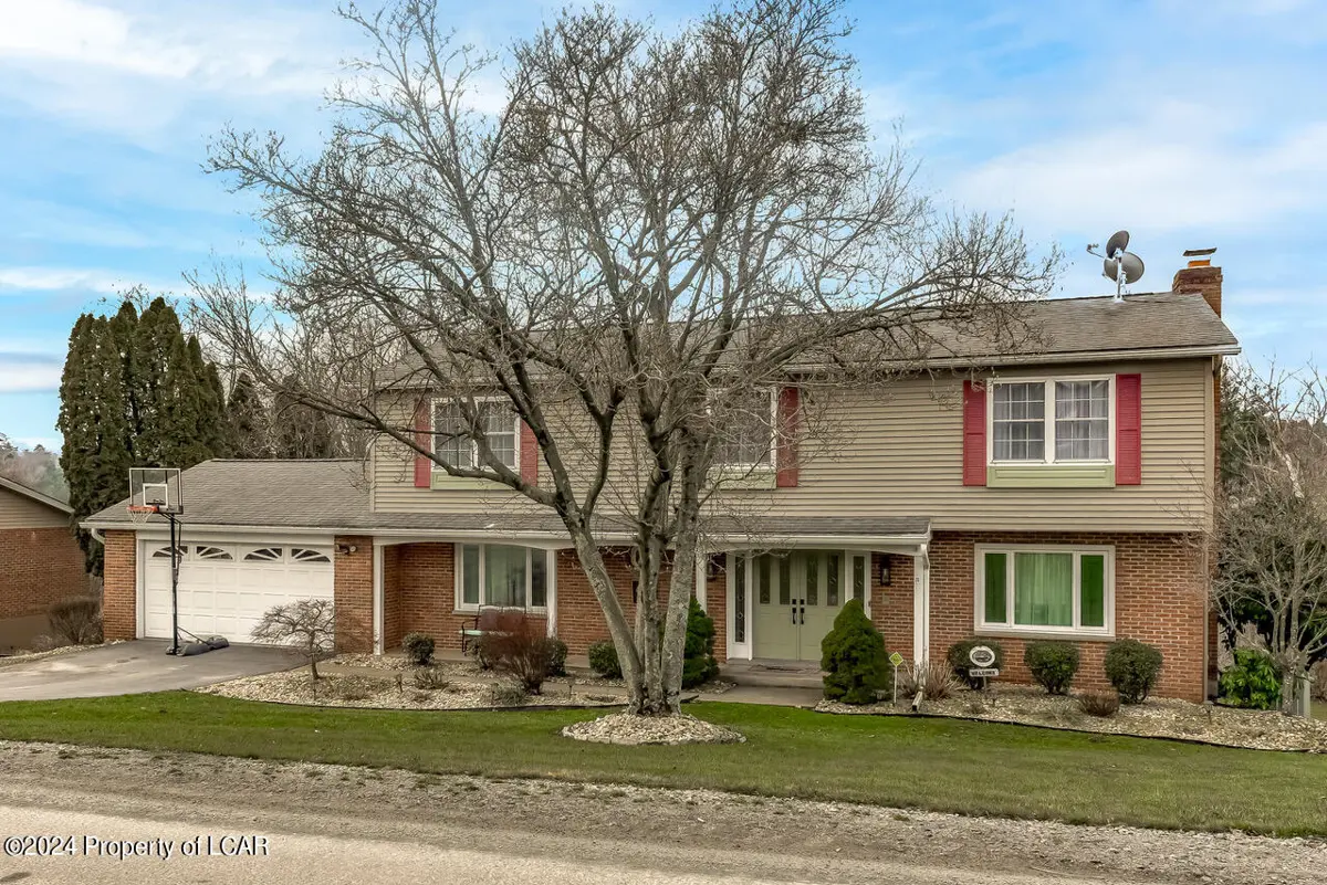 41 Dorchester Drive, Dallas in Dallas