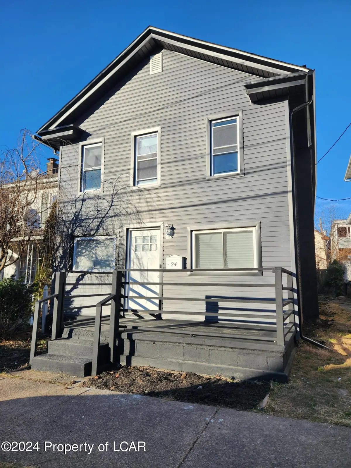 24 Oliver St, Wilkes-Barre in Wilkes-Barre