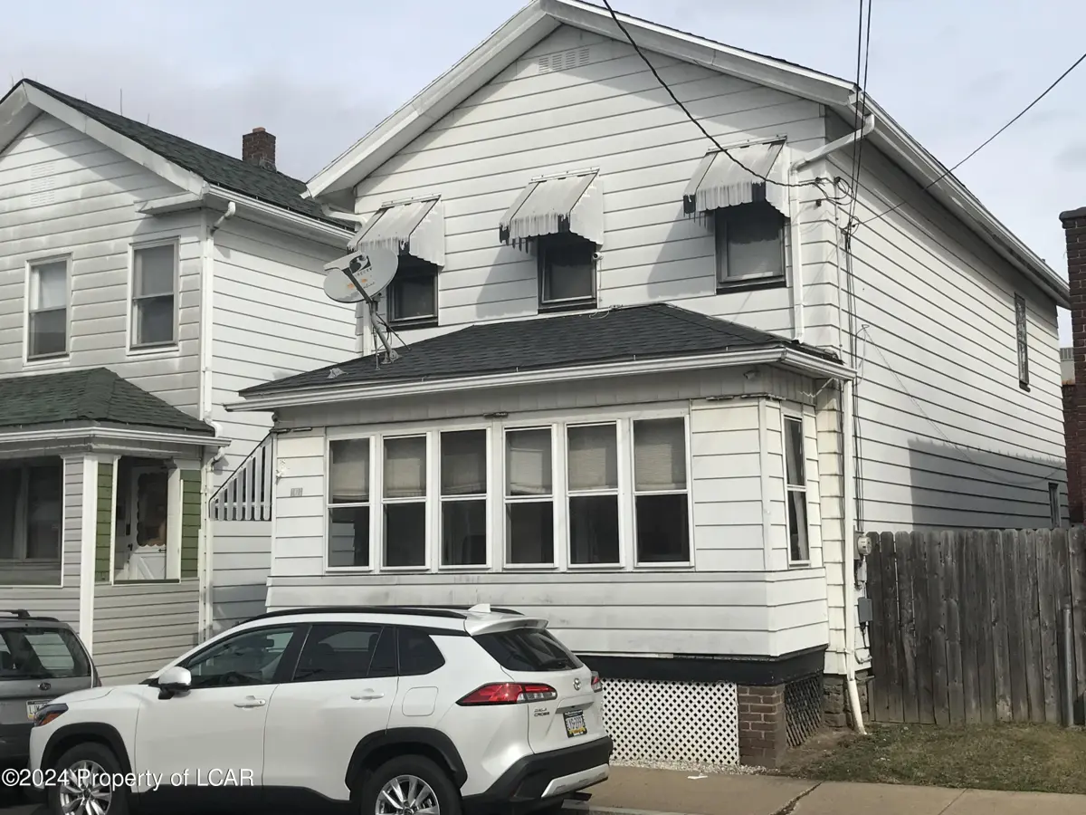 161 Wood Street, Wilkes-Barre in Wilkes-Barre