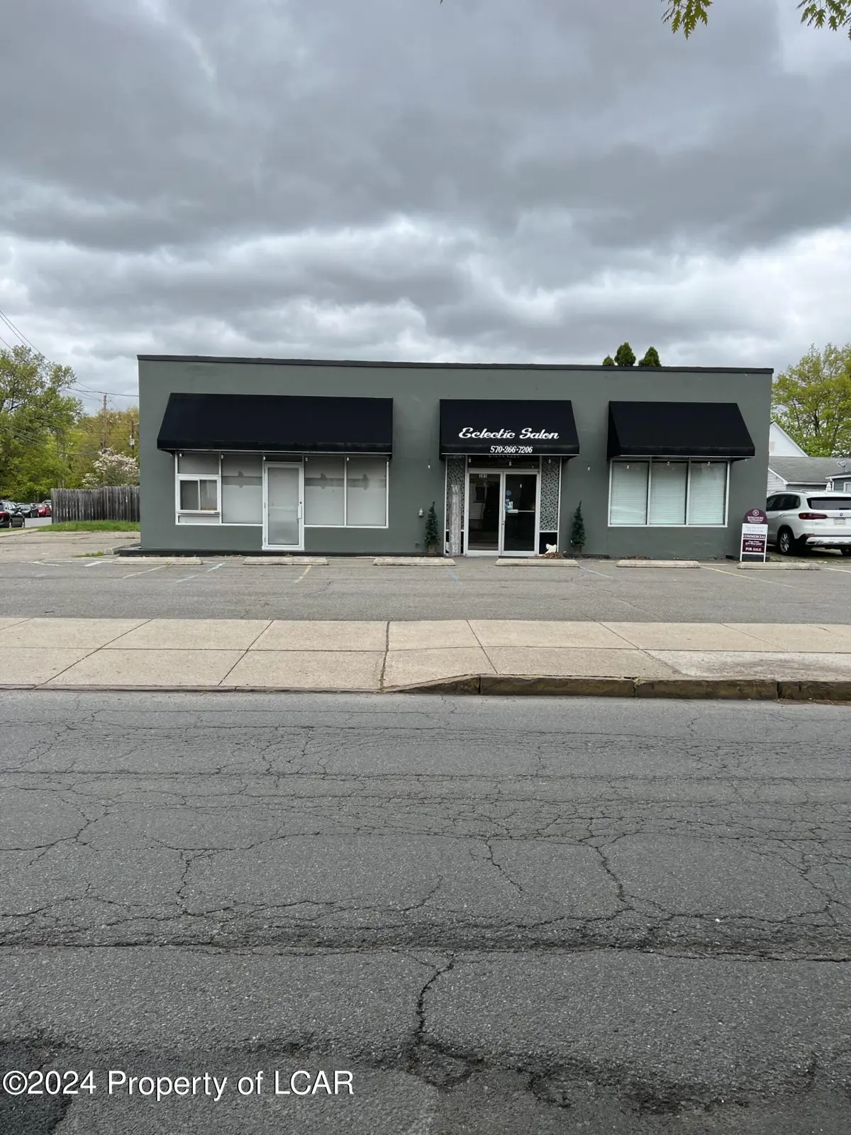 285 Old River Road, Wilkes-Barre in Wilkes-Barre