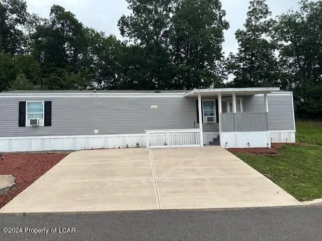507 Hummingbird Drive, Shavertown in Shavertown