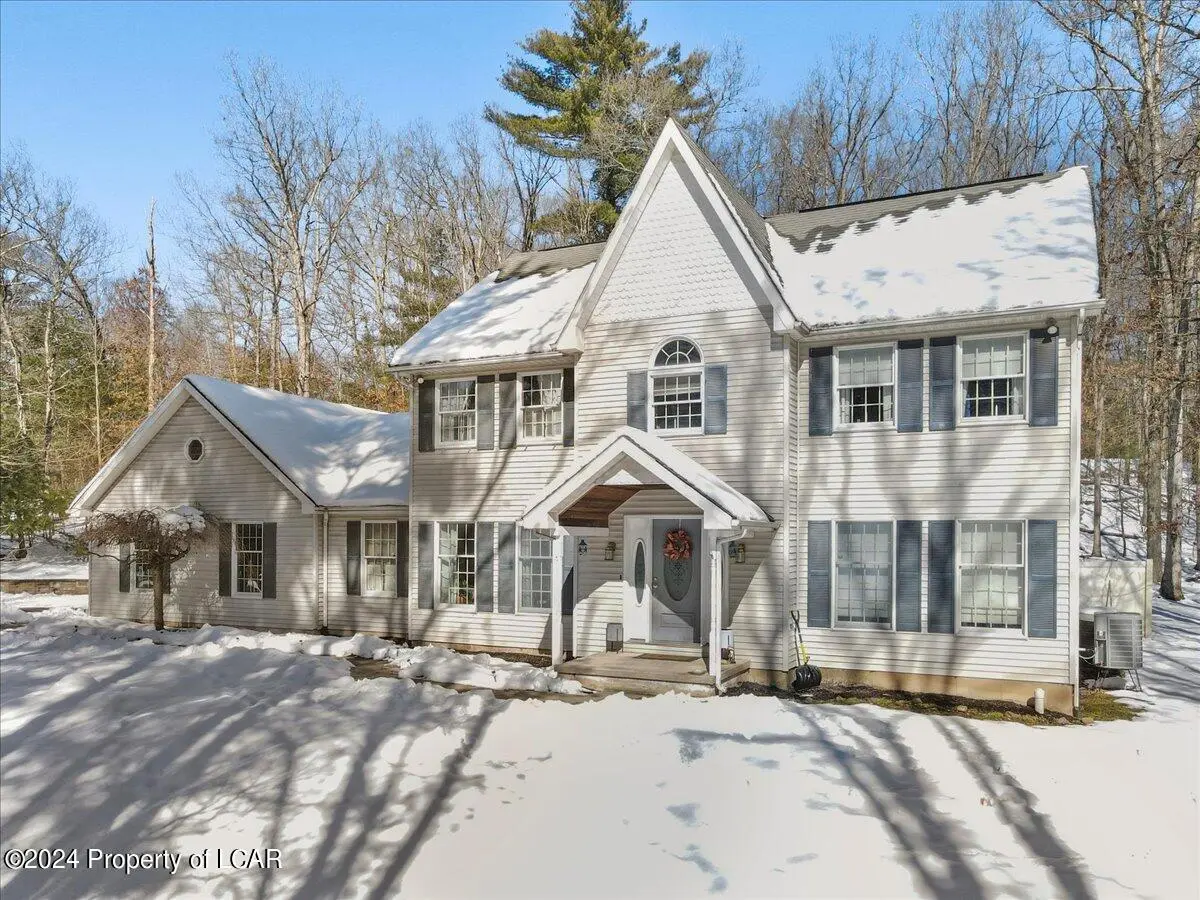 205 Country Club Drive, Mountain Top in Mountain Top