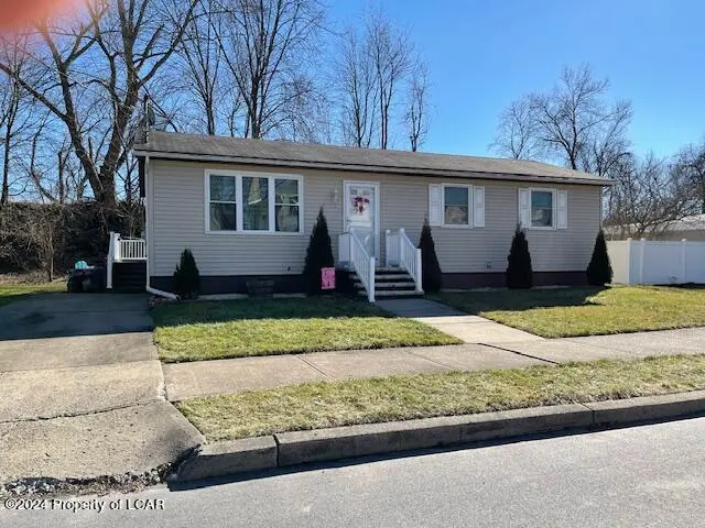 62 S Gates Avenue, Kingston in Kingston