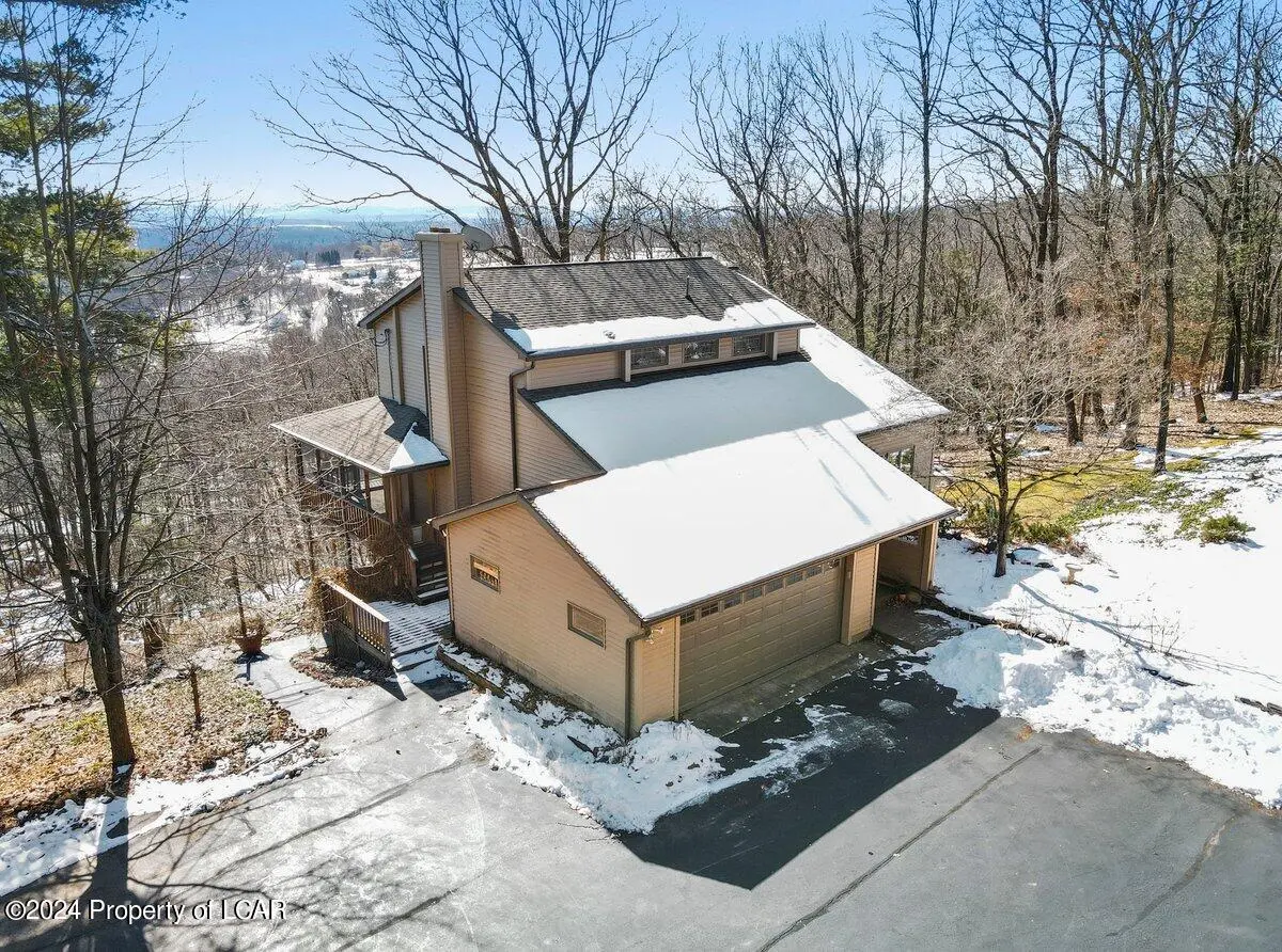 128 Harris Pond Road, Sweet Valley in Sweet Valley