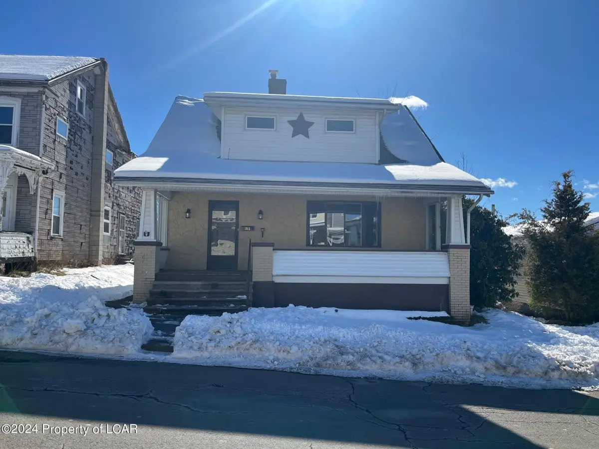 312 2nd Street, Weatherly in Weatherly