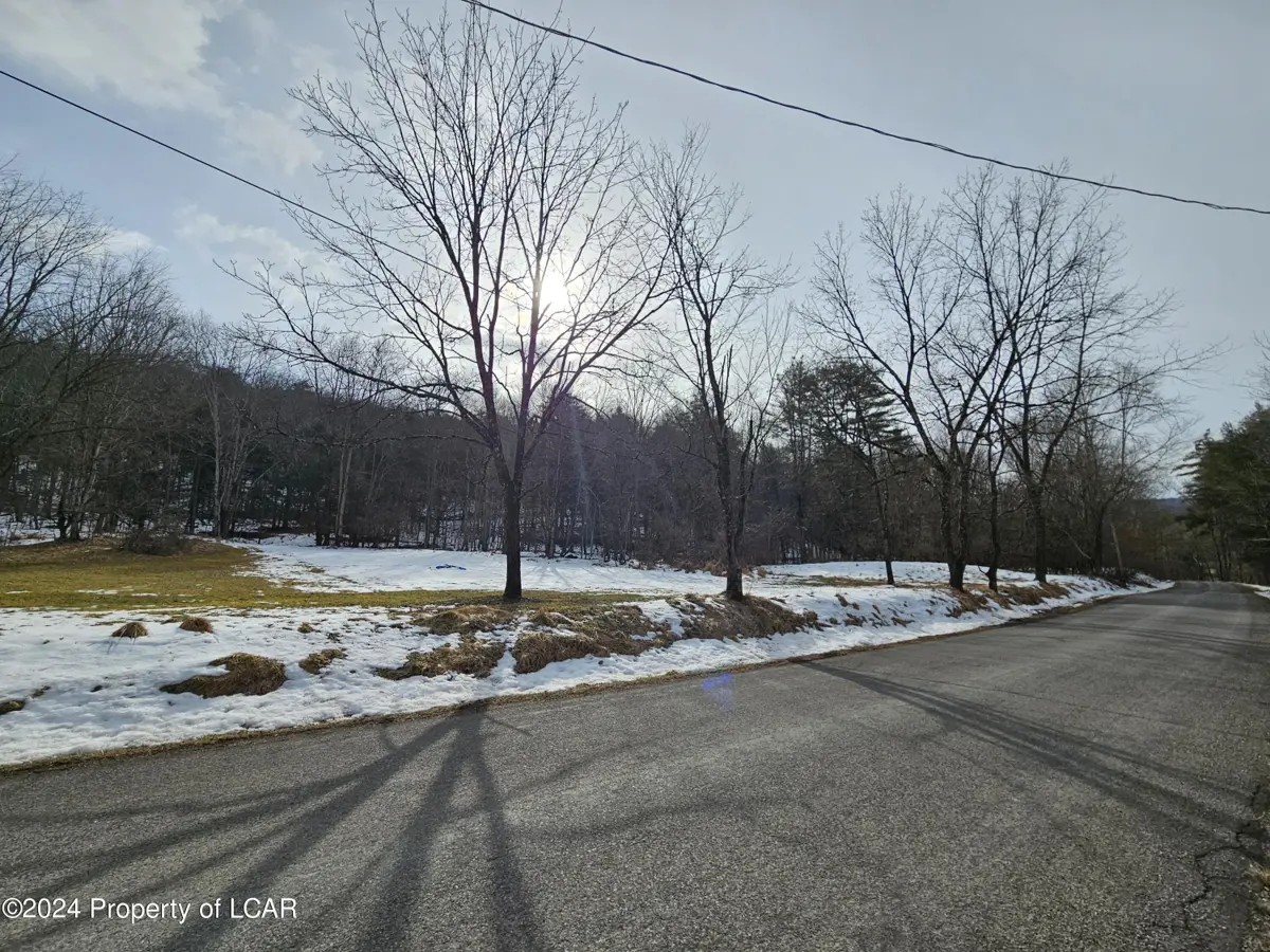 02B Krushka Road, Shickshinny in Shickshinny