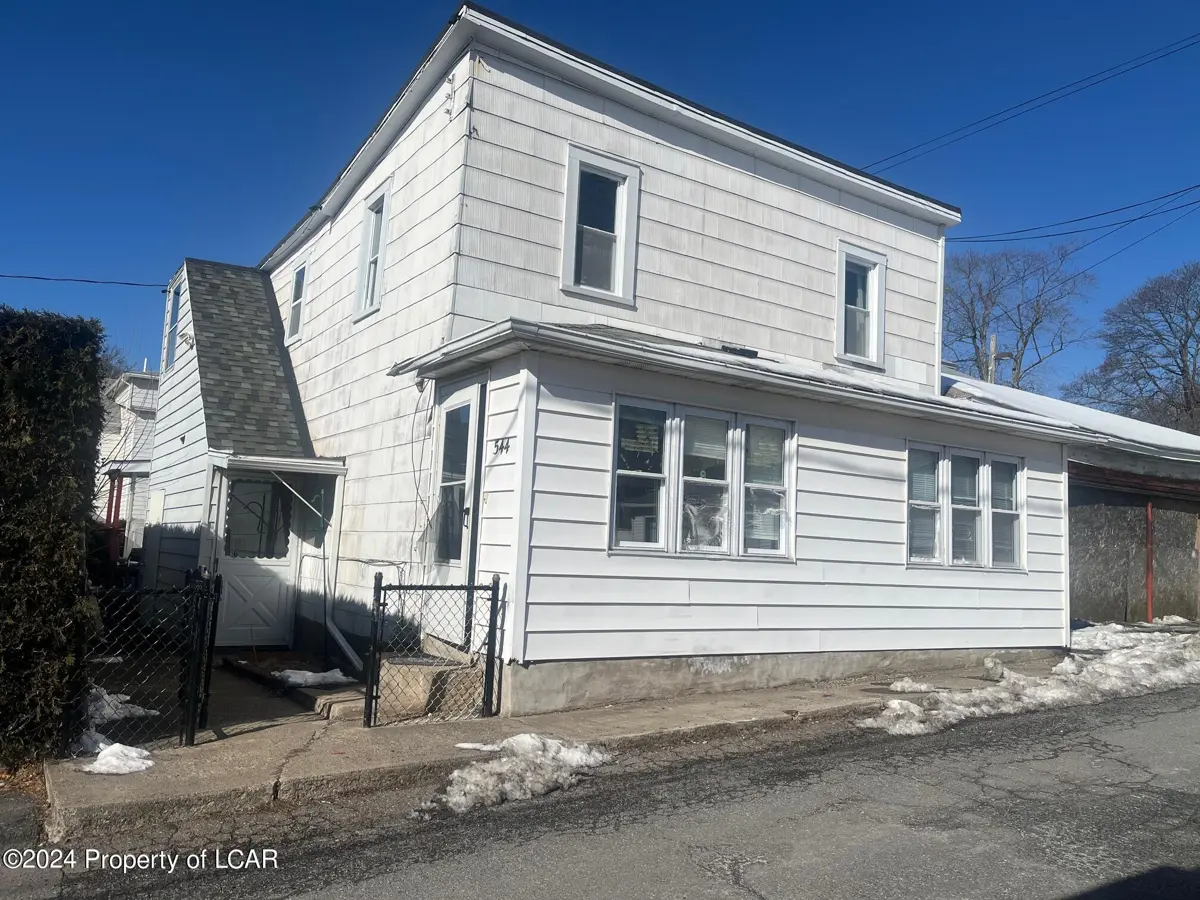 544 N Manhattan Court, Hazleton in Hazleton
