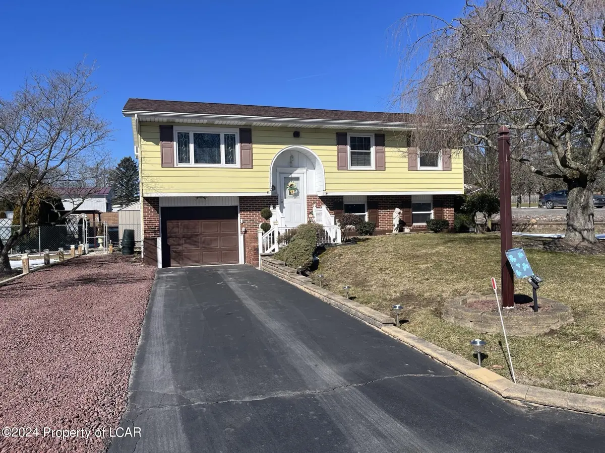 2 Gail Drive, Plains in Plains