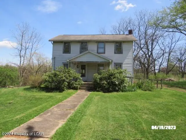 319 Overlook Road, Nescopeck in Nescopeck
