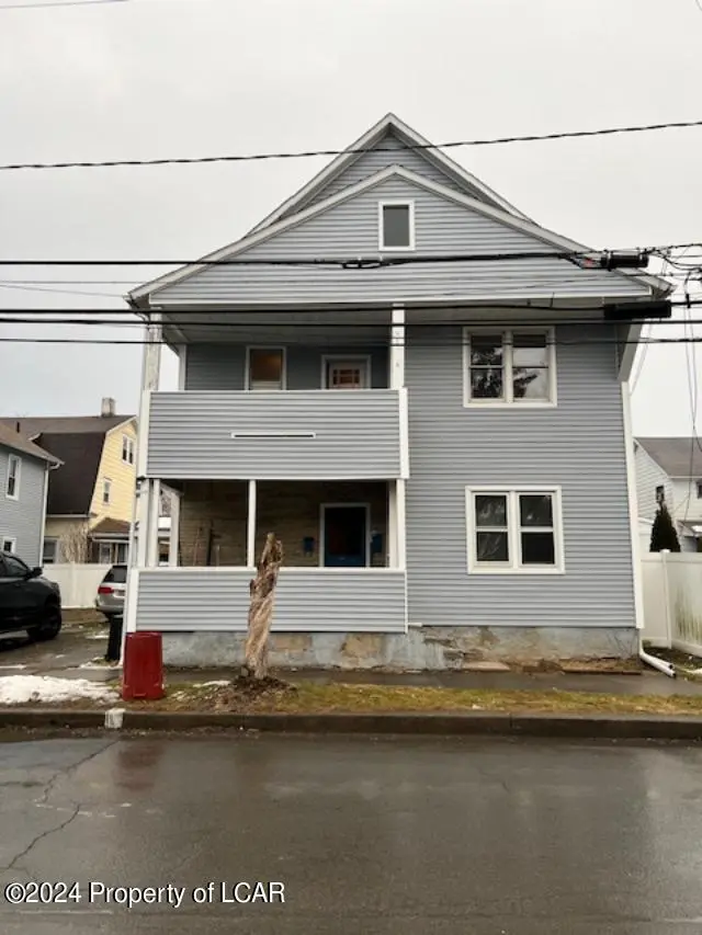 589 Mercer Avenue, Kingston in Kingston