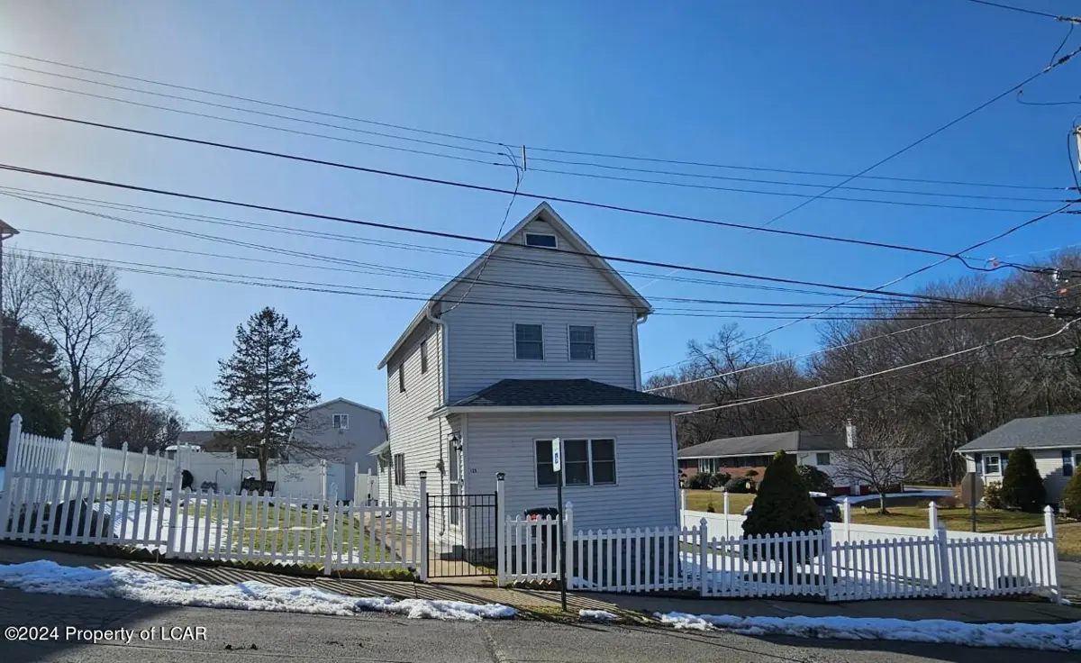 125 Oak Street, Sugar Notch in Sugar Notch