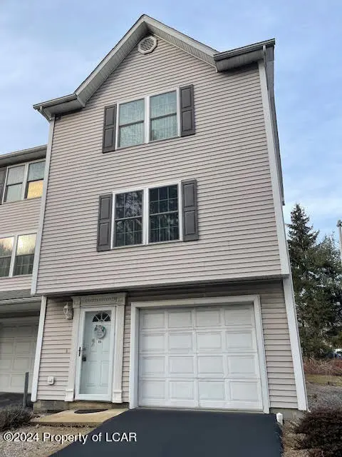 4 Bald Mountain Road, Scranton in Scranton