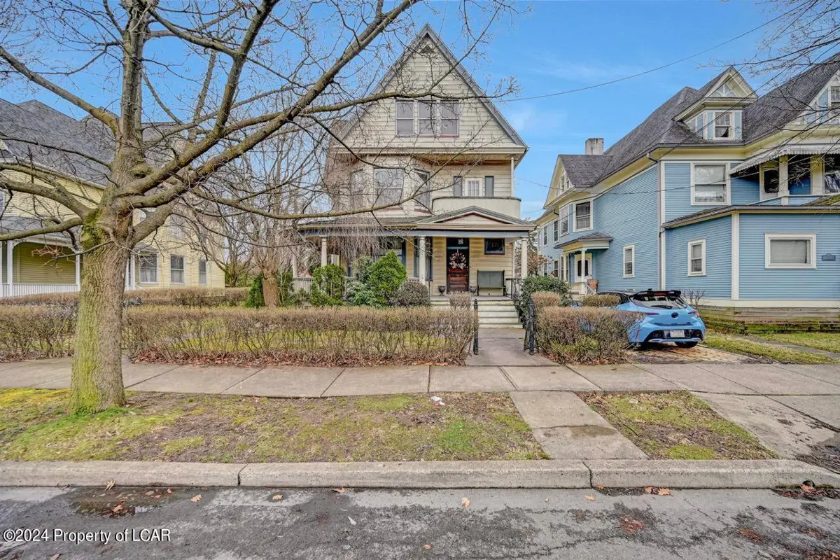145 S Maple Avenue, Kingston in Kingston