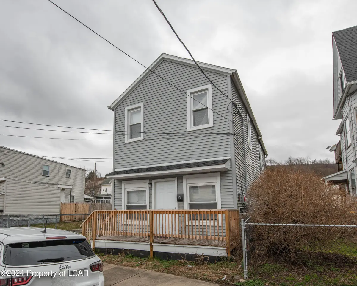 311 W Shawnee Avenue, Plymouth in Plymouth