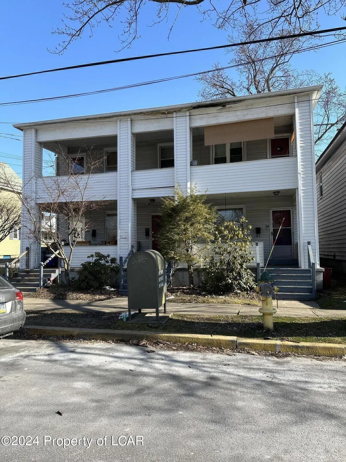 100-106 E Bennett Street, Kingston in Kingston