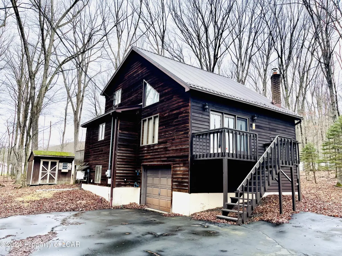 9 Arapahoe Circle, Hazleton in Hazleton