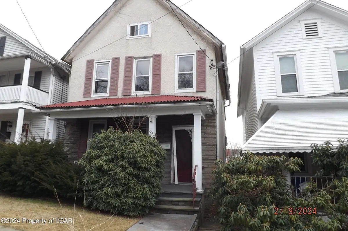 542 N Lincoln Avenue, Scranton in Scranton