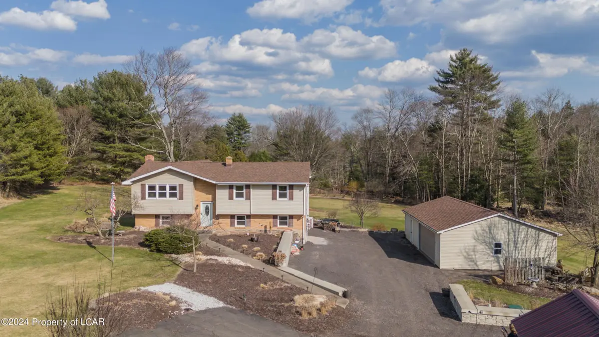 53 Company Field Road, Weatherly in Weatherly