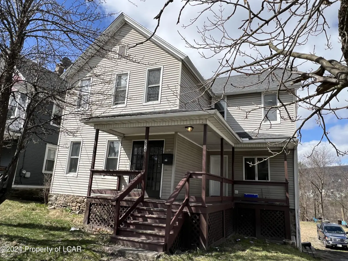 214 south valley Avenue, Olyphant in Olyphant