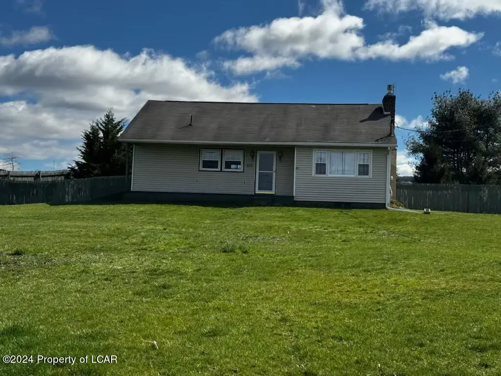 301 Overlook Road, Nescopeck in Nescopeck