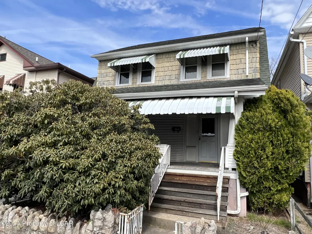 52 1/2 W Hartford Street, Ashley in Ashley