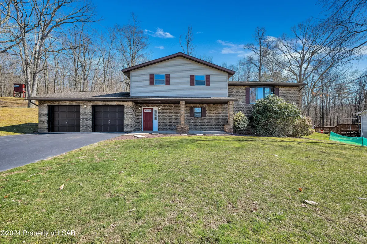 24 Ridge Street, Pittston in Pittston