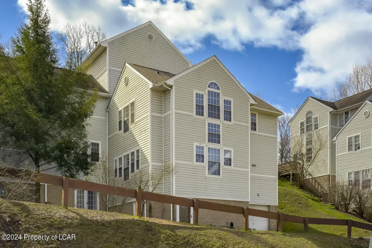 16 Allenberry Drive, Hanover in Hanover