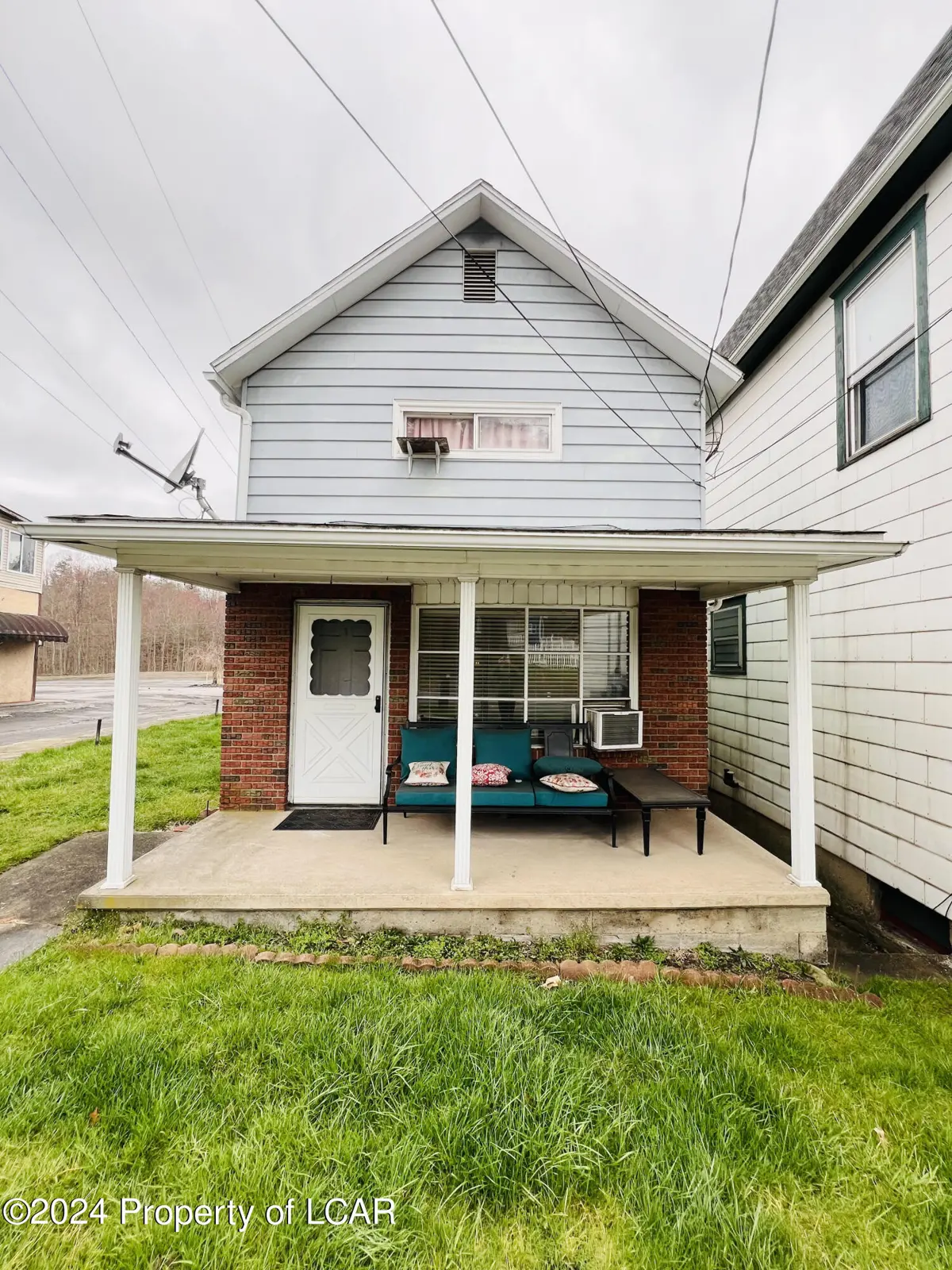 22 W Kirmar Avenue, Nanticoke in Nanticoke