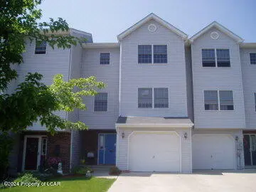 86 Grandville Drive, Swoyersville in Swoyersville