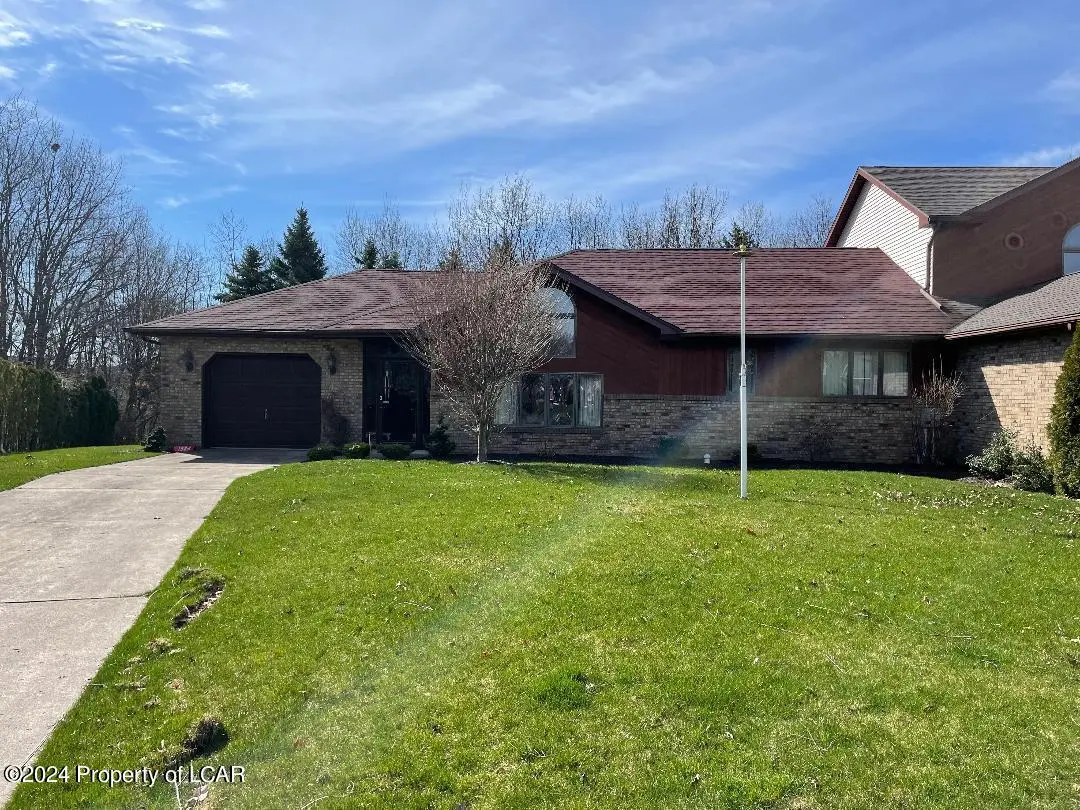 1524 Poolside Drive, Hazle Township in Hazle Township