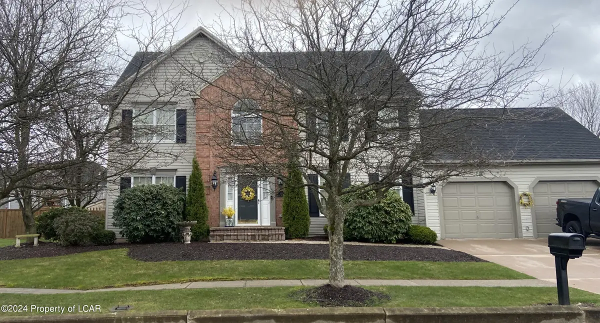 115 Estate Boulevard, Hazleton in Hazleton