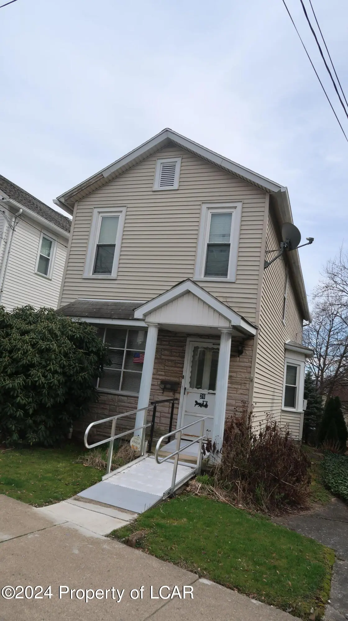 26 E Shawnee Avenue, Plymouth in Plymouth