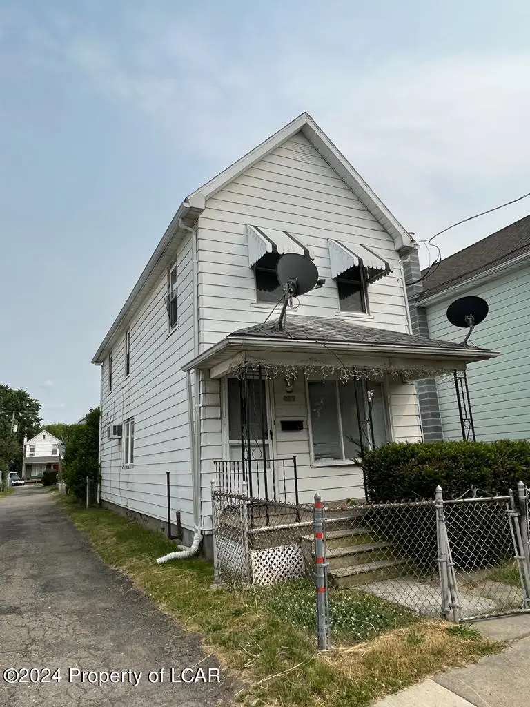 427 Wyoming Street, Hanover Township in Hanover Township